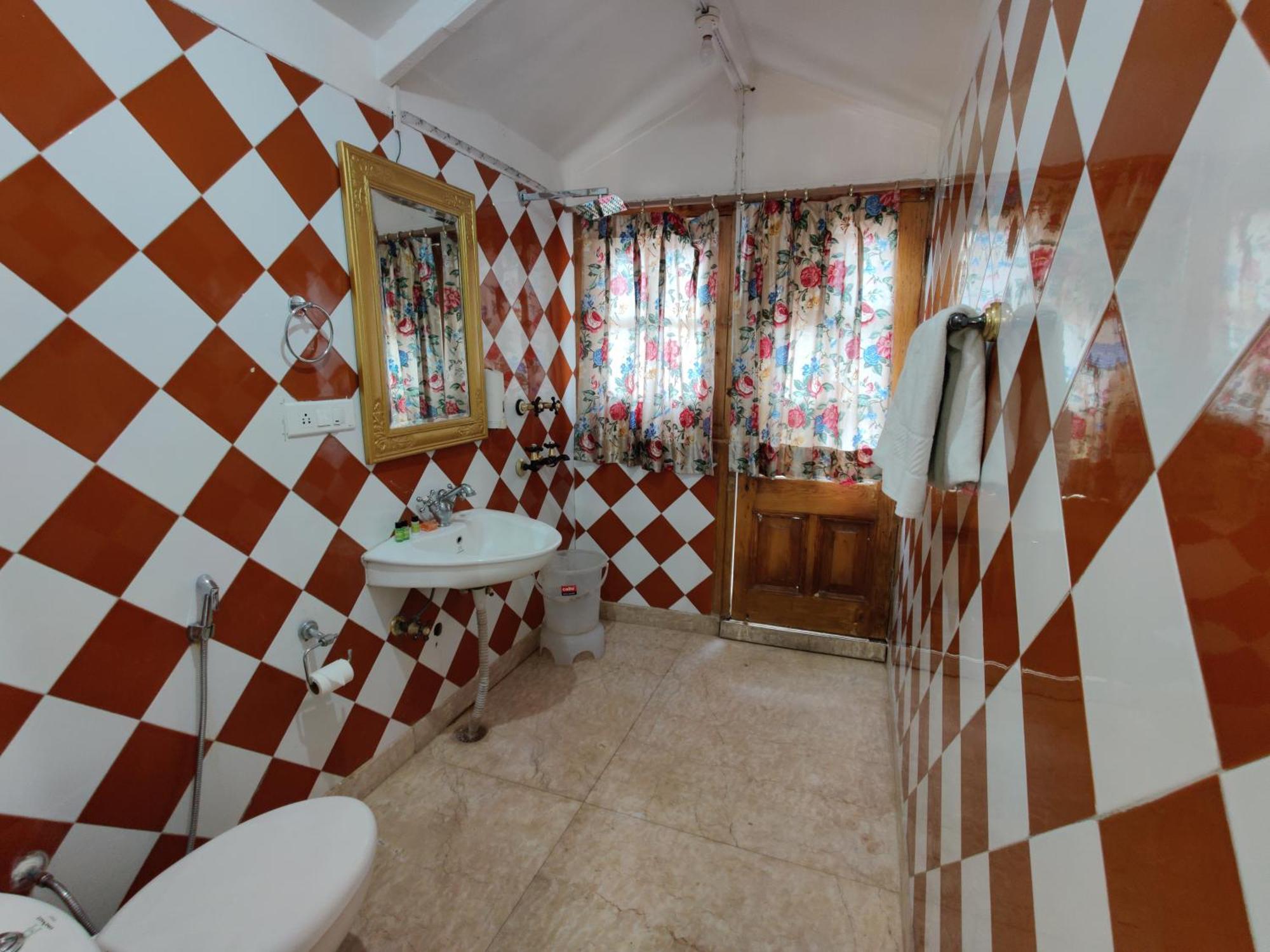 Heritage Villas - Shimla British Resort, Near Mall Ngoại thất bức ảnh