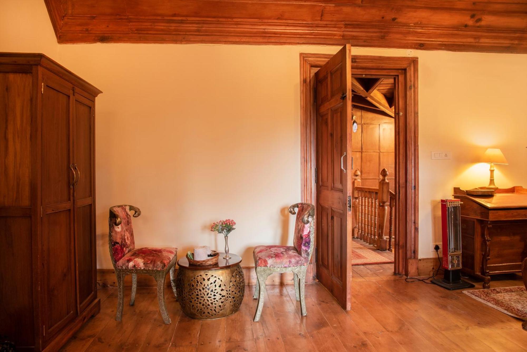 Heritage Villas - Shimla British Resort, Near Mall Ngoại thất bức ảnh
